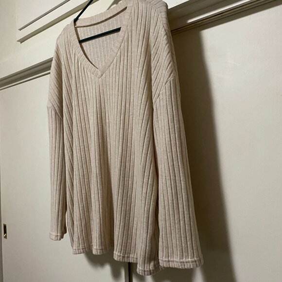 Super soft & comfy beige, lined material, pajamas or lounging set, size 2X - Picture 4 of 12